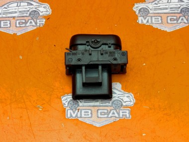 Кнопка обогрева сидений MERCEDES-BENZ M-класс W163 рестайлинг (2001 - 2005) — Разборка Мерседес