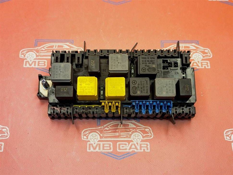 Блок предохранителей MERCEDES-BENZ GLE-класс AMG W166 (2015 - 2019) фото 1 — Разборка Мерседес