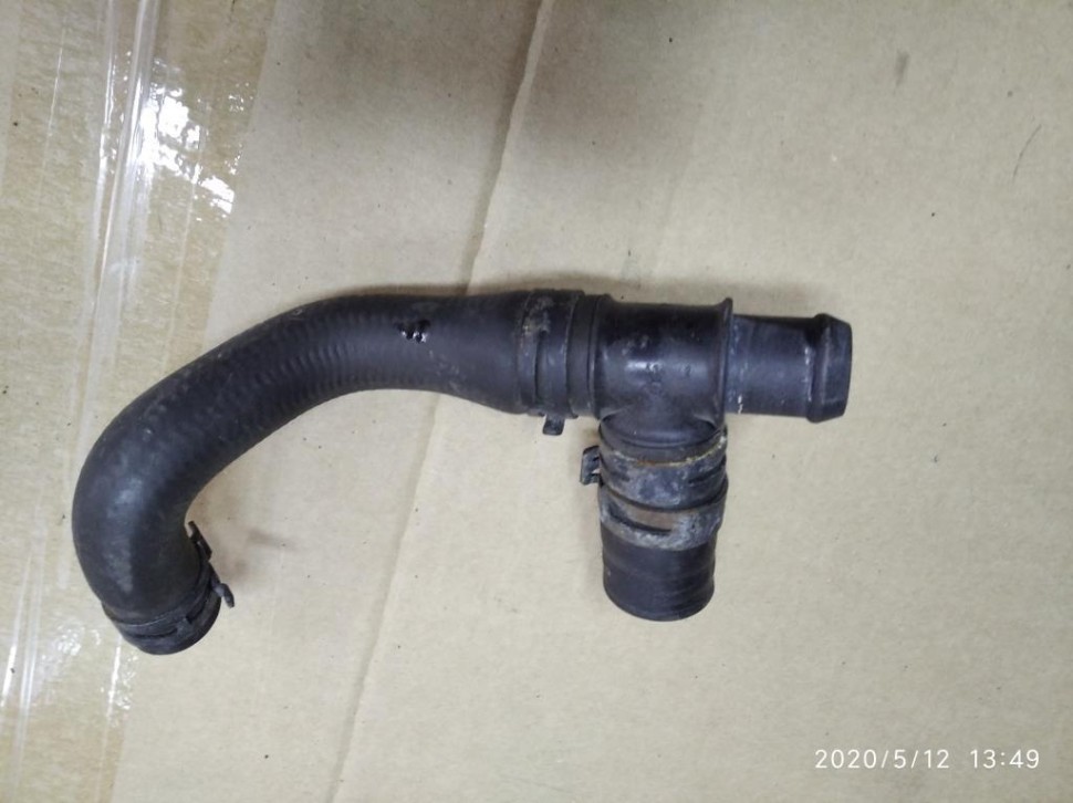 Патрубок ОЖ MERCEDES-BENZ C-класс W203/S203/CL203 (2000 - 2004) фото 1 — Разборка Мерседес