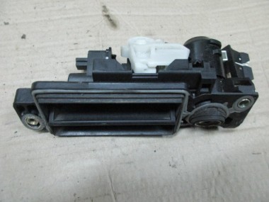 Ручка открытия багажника MERCEDES-BENZ E-класс W211/S211 (2002 - 2006) — Разборка Мерседес