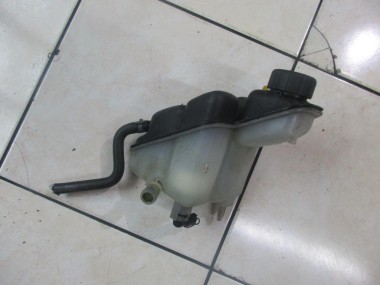 Бачок расширительный MERCEDES-BENZ A-класс W168 рестайлинг (2001 - 2004) — Разборка Мерседес