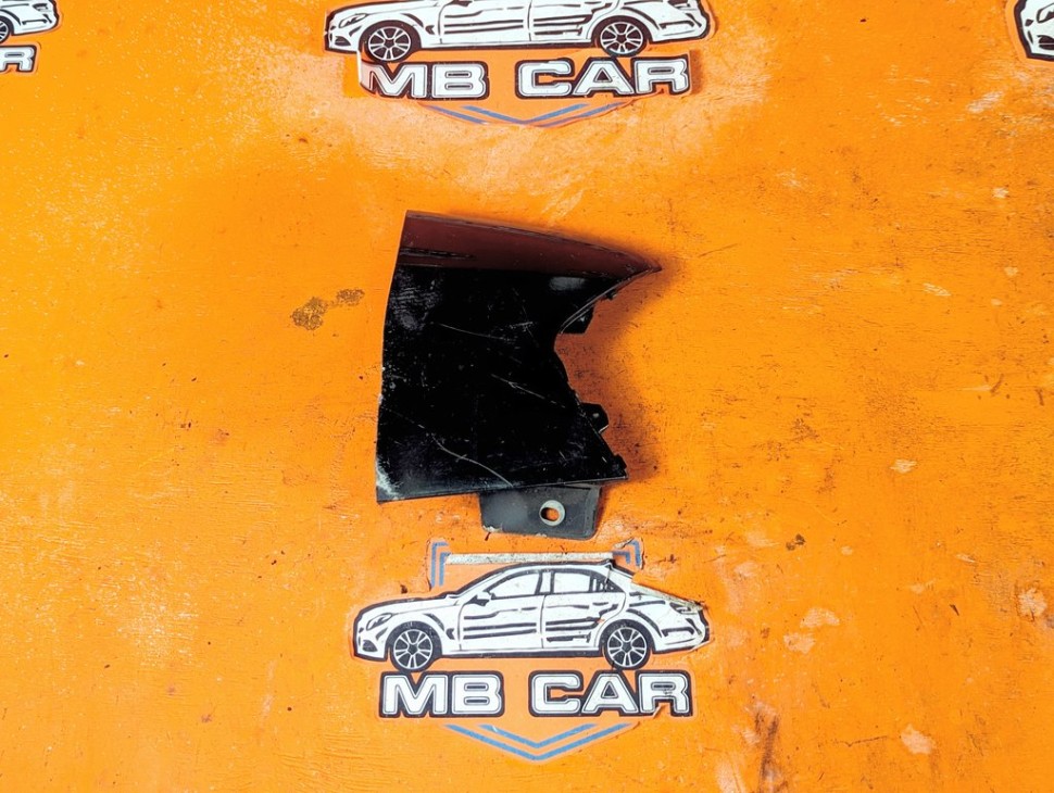 Крыло переднее правое MERCEDES-BENZ C-класс W202/S202 (1993 - 1997) фото 1 &mdash; Разборка Мерседес