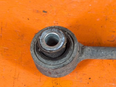 Стойка стабилизатора MERCEDES-BENZ GLS-класс X166 (2015 - 2019) &mdash; Разборка Мерседес