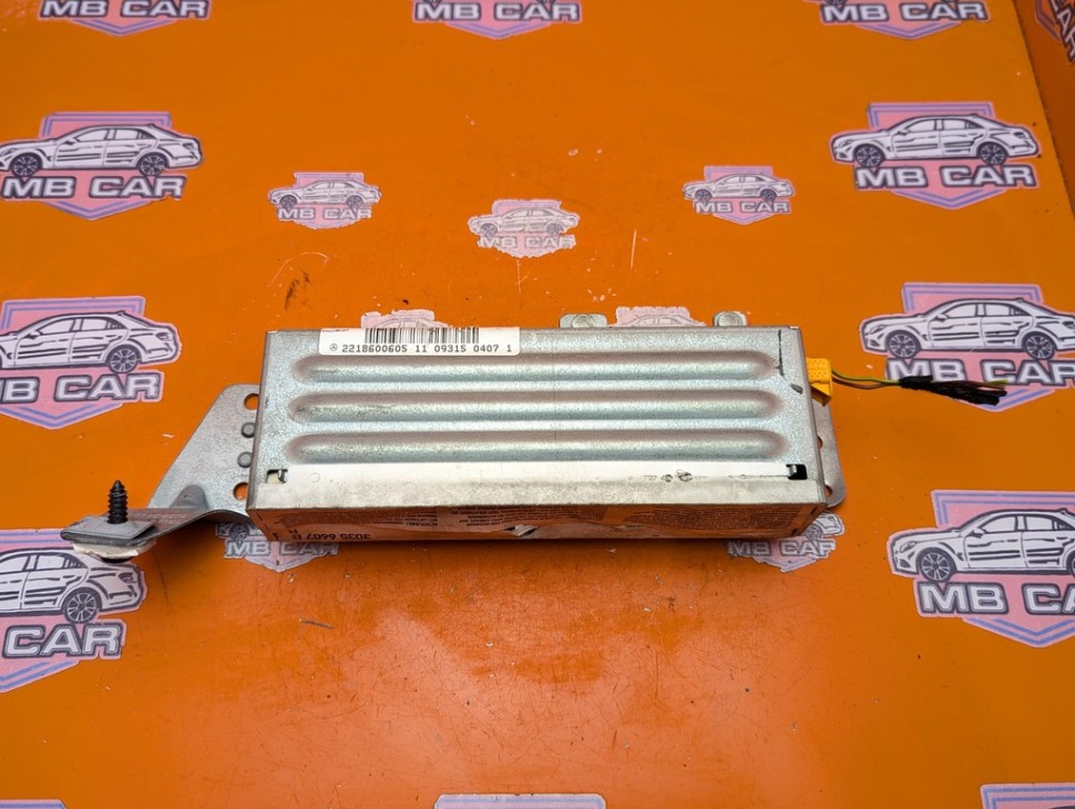 Подушка безопасности боковая MERCEDES-BENZ S-класс W221 рестайлинг (2009 - 2013) фото 1 &mdash; Разборка Мерседес