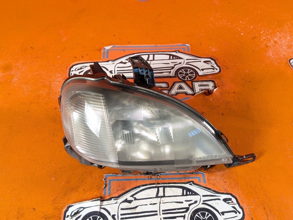 Фара правая MERCEDES-BENZ M-класс W163 (1997 - 2001) фото 1 &mdash; Разборка Мерседес