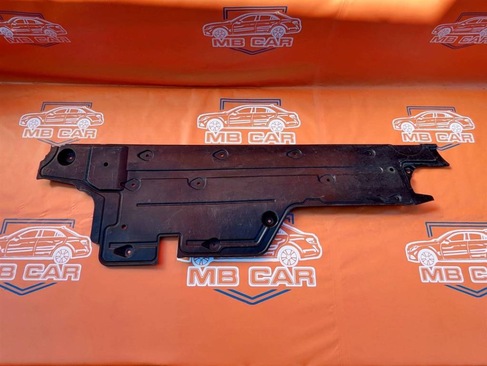 Защита днища MERCEDES-BENZ SL-класс R231 рестайлинг (2016 - 2020) фото 1 — Разборка Мерседес