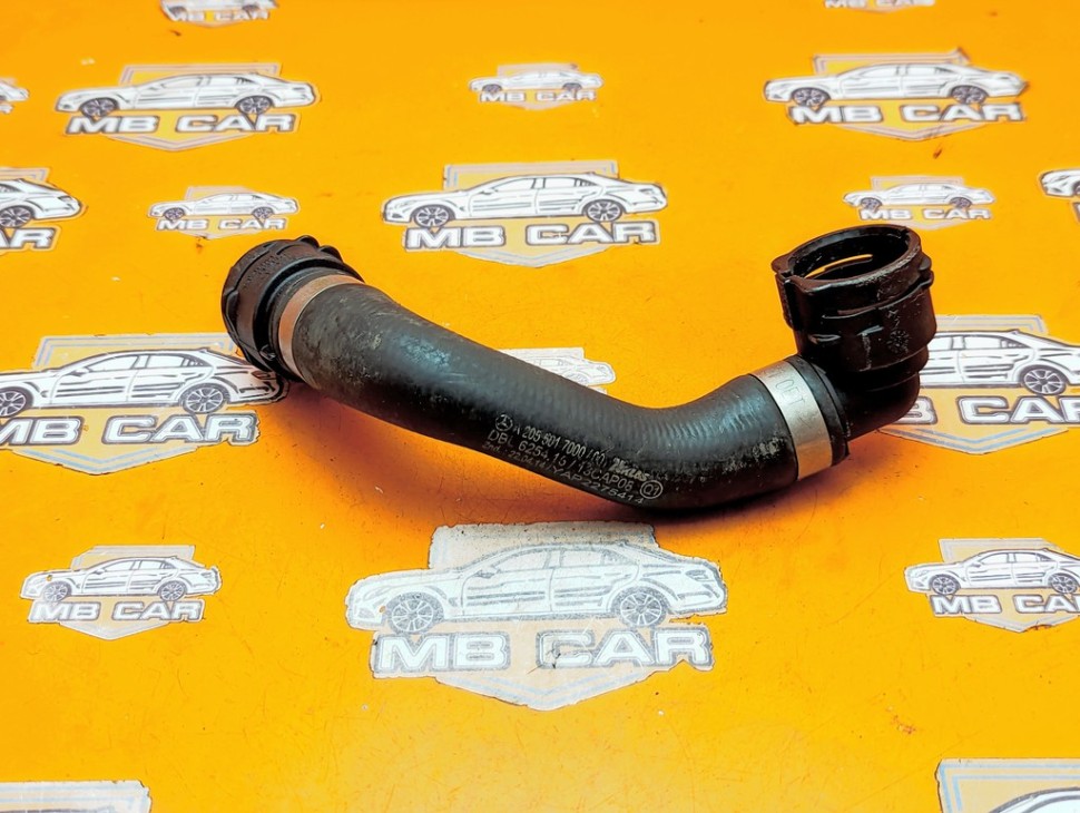 Патрубок ОЖ MERCEDES-BENZ C-класс W205/S205/C205/A205 (2014 - 2018) фото 1 — Разборка Мерседес