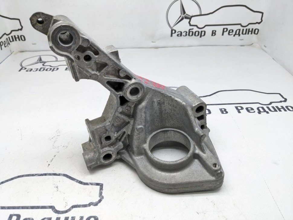 Кронштейн двигателя MERCEDES-BENZ CLA-класс C118/X118 (2019 - 2023) фото 1 — Разборка Мерседес
