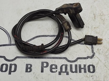 Провод датчика износа тормозных колодок MERCEDES-BENZ W124 W124/S124/C124/A124 (1984 - 1993) — Разборка Мерседес
