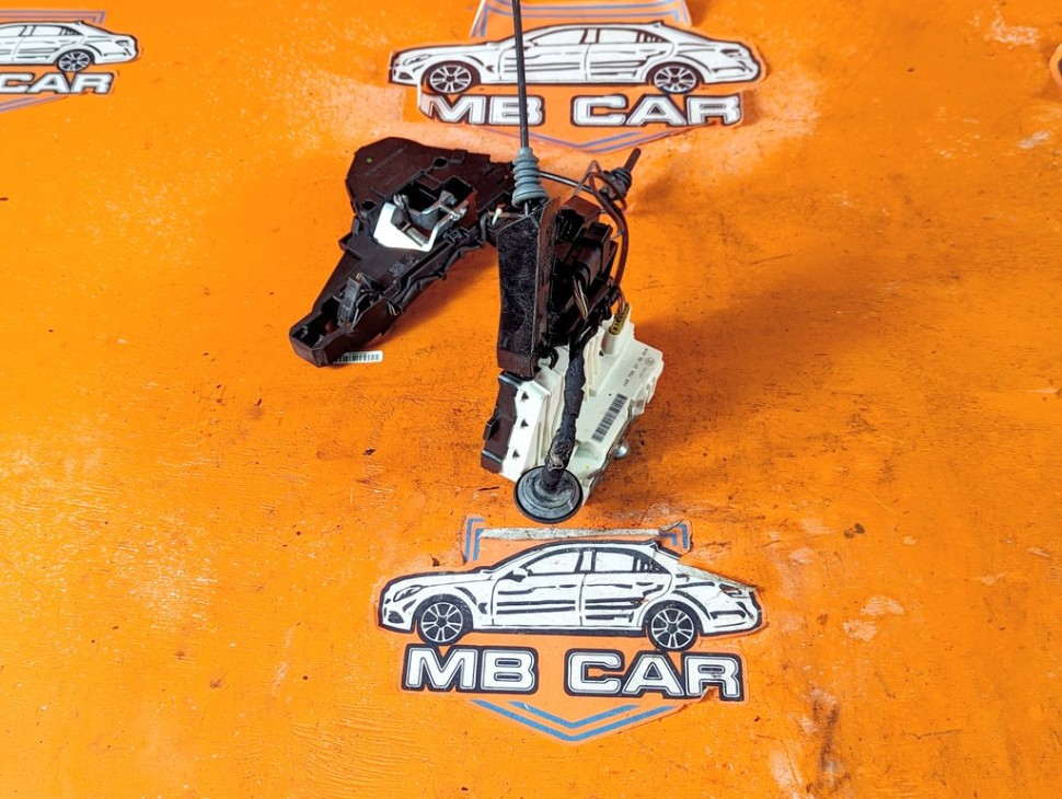 Замок двери передней левой MERCEDES-BENZ M-класс W164 рестайлинг (2008 - 2011) фото 1 &mdash; Разборка Мерседес