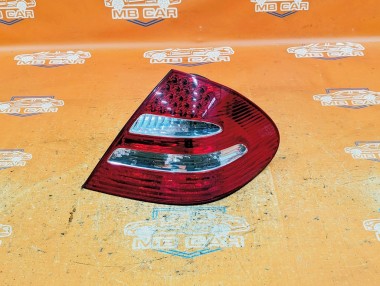 Фонарь задний правый MERCEDES-BENZ E-класс AMG W211/S211 (2002 - 2006) — Разборка Мерседес