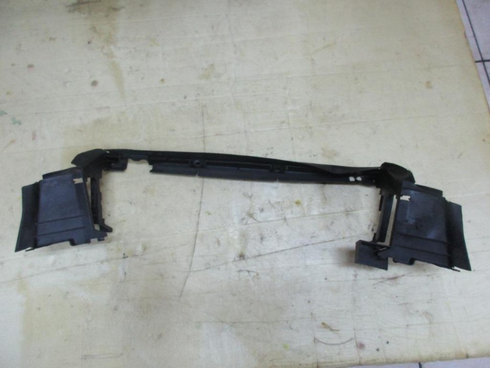 Кожух радиатора MERCEDES-BENZ E-класс W211/S211 (2002 - 2006) фото 1 — Разборка Мерседес