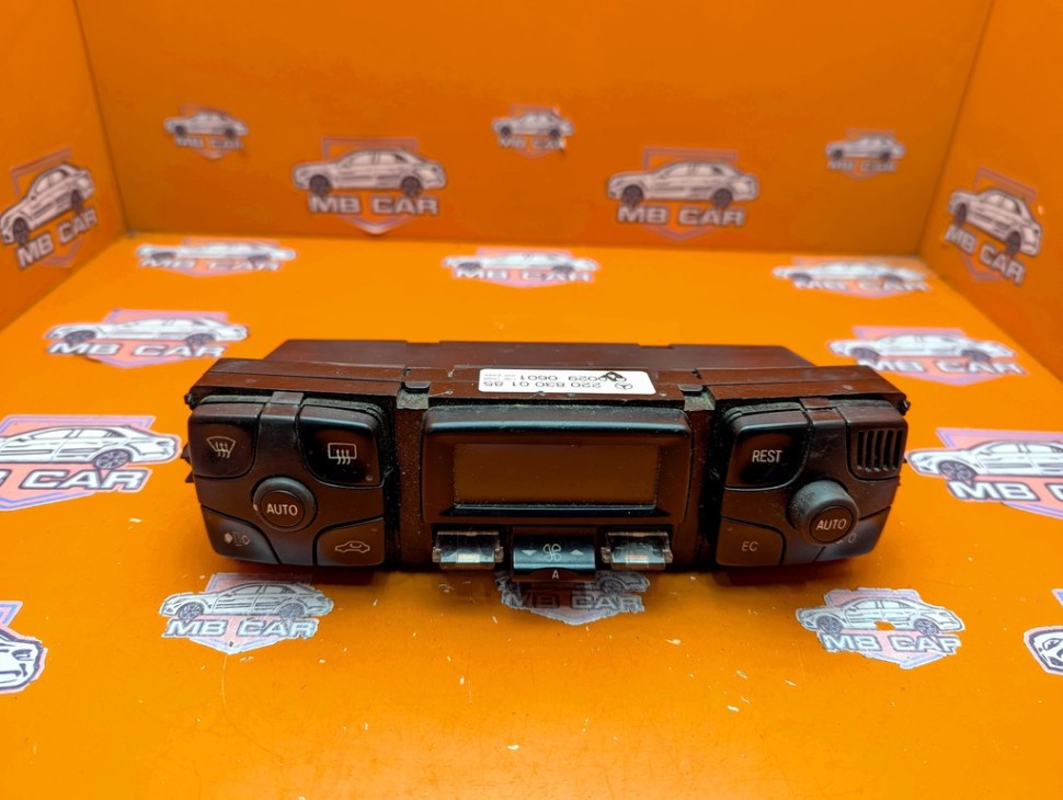 Панель управления климатом MERCEDES-BENZ S-класс W220 (1998 - 2005) фото 1 — Разборка Мерседес