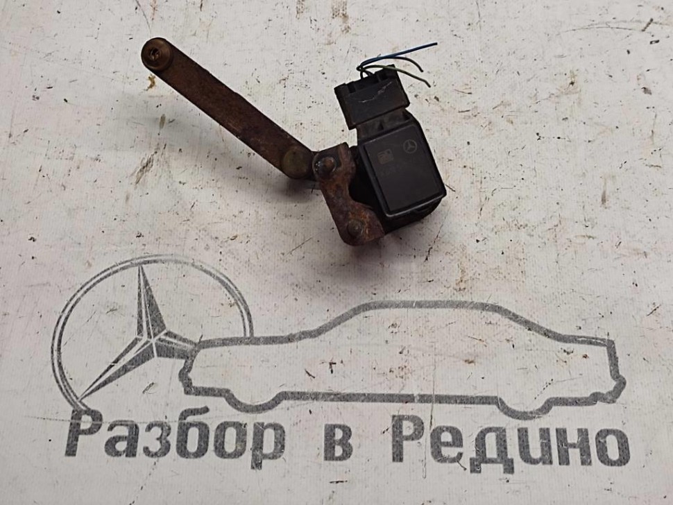 Датчик уровня пола MERCEDES-BENZ E-класс W211/S211 (2002 - 2006) фото 1 — Разборка Мерседес