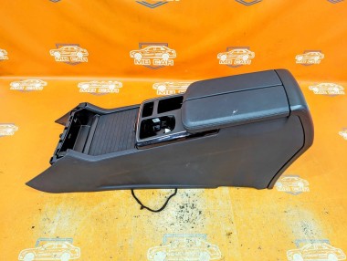 Подлокотник MERCEDES-BENZ GLE-класс W166 (2015 - 2018) — Разборка Мерседес