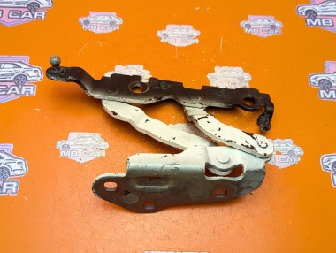 Петля капота MERCEDES-BENZ C-класс W204/S204/С204 рестайлинг (2011 - 2015) &mdash; Разборка Мерседес