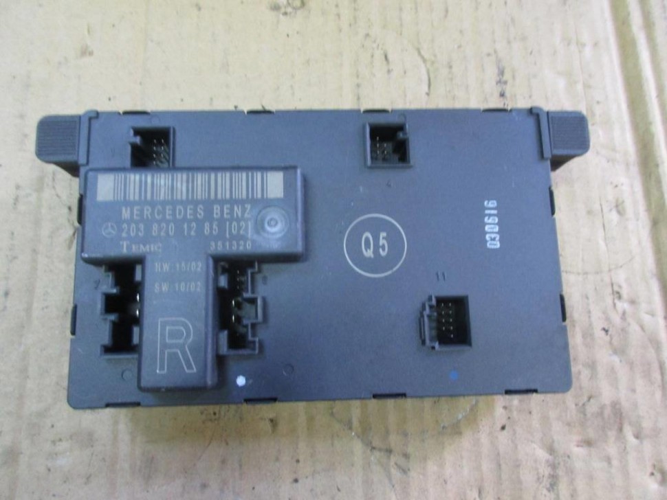 Блок двери MERCEDES-BENZ C-класс W203/S203/CL203 (2000 - 2004) фото 1 — Разборка Мерседес