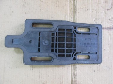 Кронштейн усилителя заднего бампера MERCEDES-BENZ S-класс W220 рестайлинг (2002 - 2005) — Разборка Мерседес