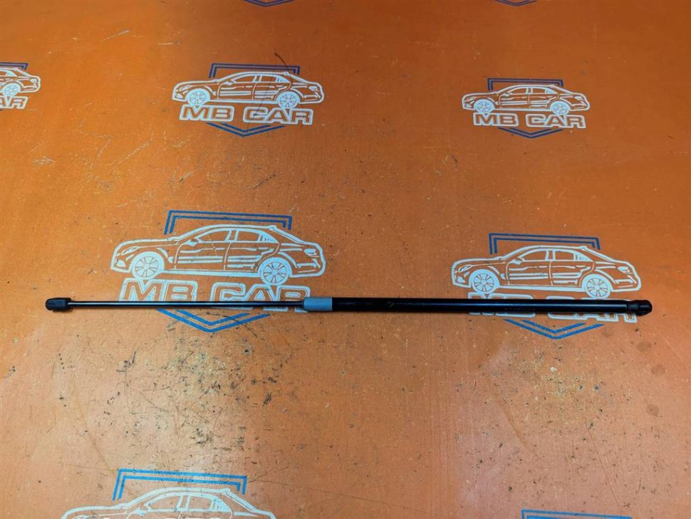 Амортизатор капота MERCEDES-BENZ SL-класс R231 рестайлинг (2016 - 2020) фото 1 — Разборка Мерседес