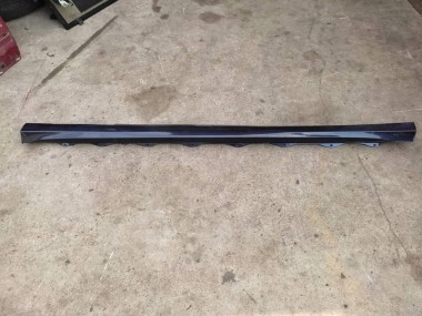 Порог пластиковый правый MERCEDES-BENZ R-класс W251 (2005 - 2007) — Разборка Мерседес