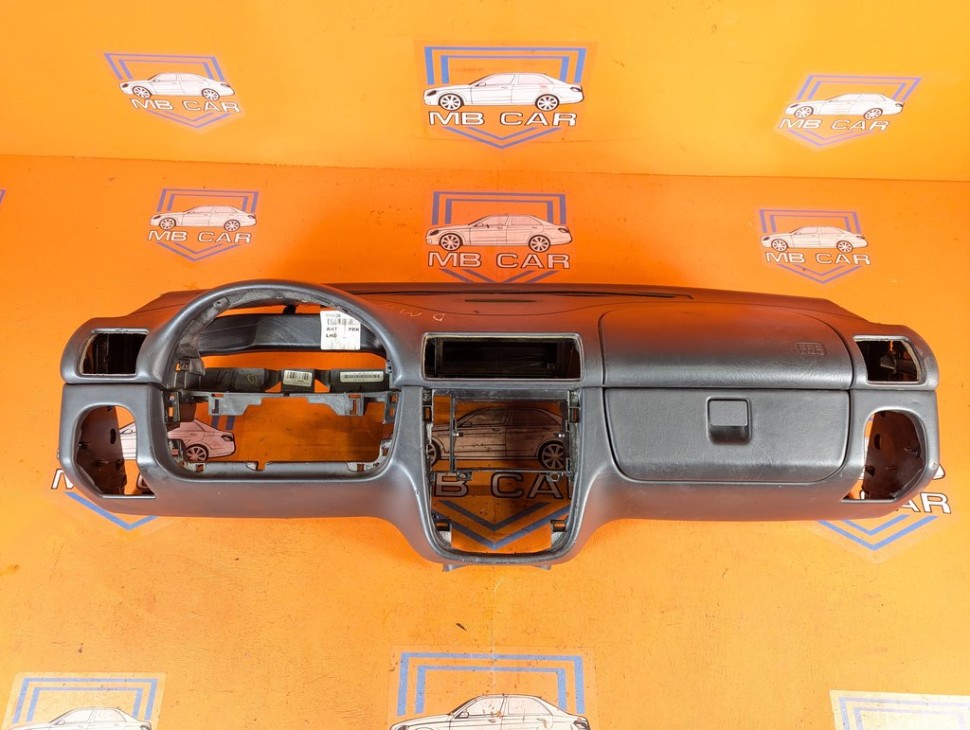 Торпеда MERCEDES-BENZ M-класс W163 рестайлинг (2001 - 2005) фото 1 &mdash; Разборка Мерседес