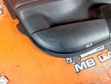 Карта двери передняя левая MERCEDES-BENZ R-класс W251 рестайлинг (2007 - 2010) R 350d 3.0 4MATIC 7G-Tronic (224 л.с.) &mdash; Разборка Мерседес