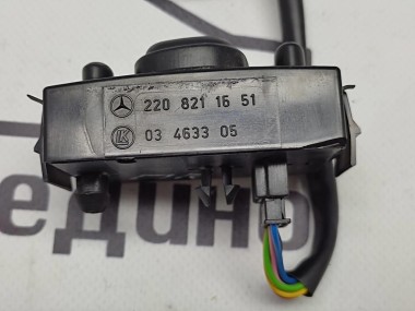 Кнопка регулировки зеркал MERCEDES-BENZ S-класс W220 рестайлинг (2002 - 2005) — Разборка Мерседес