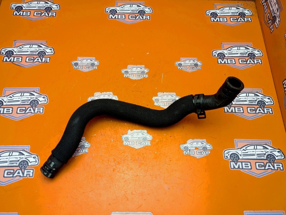 Патрубок ОЖ MERCEDES-BENZ M-класс AMG W166 (2011 - 2015) фото 1 — Разборка Мерседес