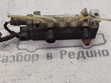 Блок клапанов пневмоподвески MERCEDES-BENZ S-класс W220 (1998 - 2005) — Разборка Мерседес