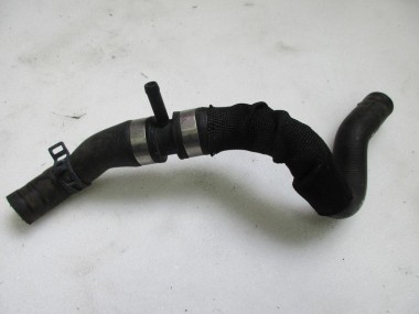 Патрубок ОЖ MERCEDES-BENZ C-класс W205/S205/C205/A205 (2014 - 2018) — Разборка Мерседес