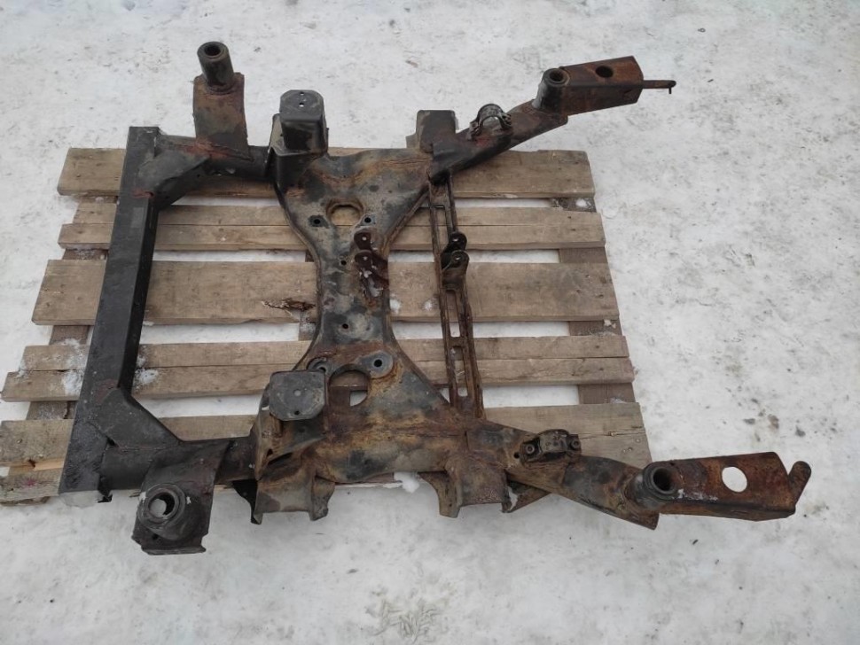 Подрамник передний MERCEDES-BENZ Vito W639 (2003 - 2010) фото 1 — Разборка Мерседес