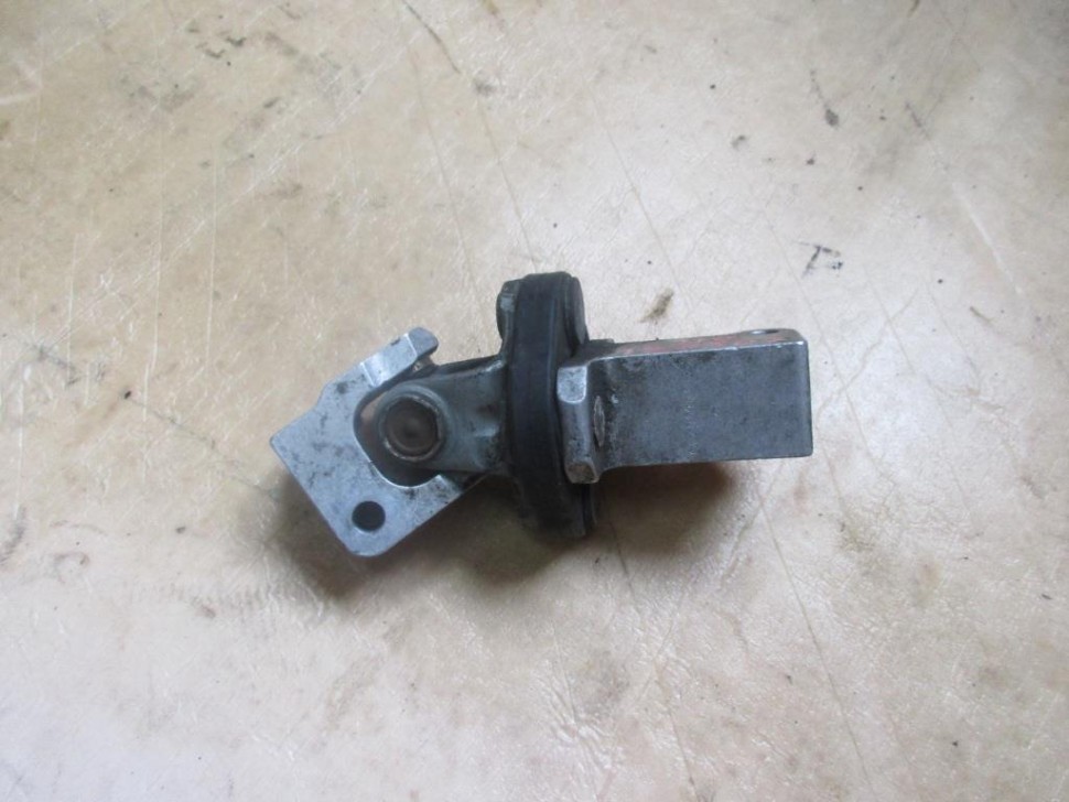 Кардан рулевого вала MERCEDES-BENZ E-класс W210/S210 рестайлинг (1999 - 2003) фото 1 — Разборка Мерседес