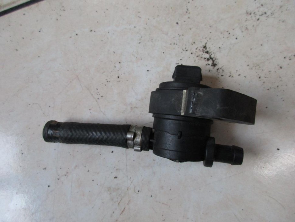 Клапан регенерации MERCEDES-BENZ C-класс W203/S203/CL203 рестайлинг (2004 - 2008) фото 1 &mdash; Разборка Мерседес