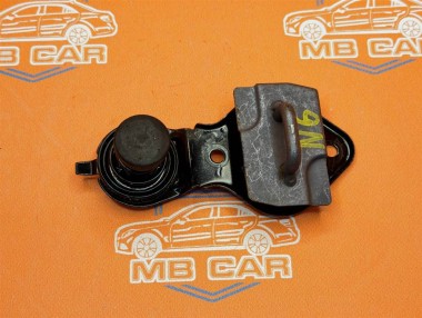 Ответная часть замка капота MERCEDES-BENZ E-класс W211/S211 (2002 - 2006) — Разборка Мерседес