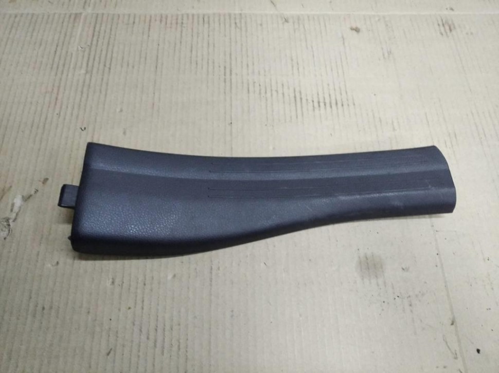 Накладка порога внутренняя MERCEDES-BENZ B-класс W246 рестайлинг (2014 - 2018) фото 1 — Разборка Мерседес