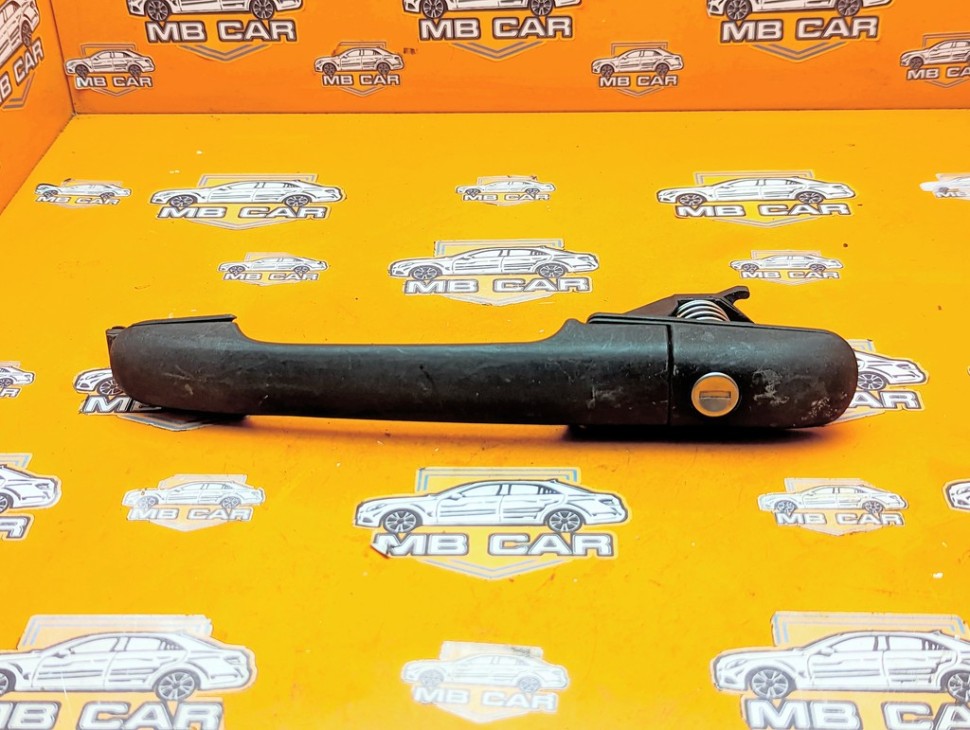 Ручка двери наружняя MERCEDES-BENZ Vito W638 (1996 - 2003) фото 1 — Разборка Мерседес