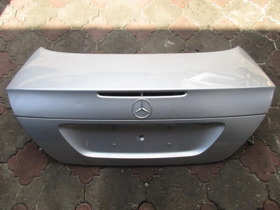 Крышка багажника MERCEDES-BENZ E-class w211 фото 1 — Разборка Мерседес