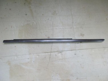 Молдинг стекла двери MERCEDES-BENZ S-класс W220 (1998 - 2005) — Разборка Мерседес