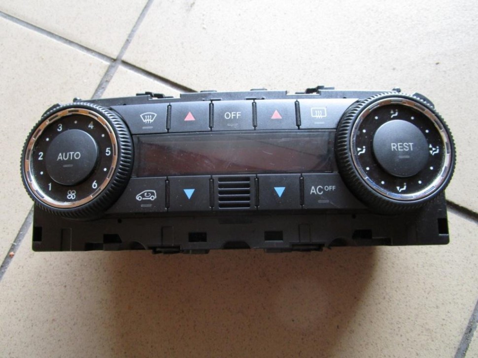 Панель управления климатом MERCEDES-BENZ A-класс W169 (2004 - 2008) фото 1 — Разборка Мерседес