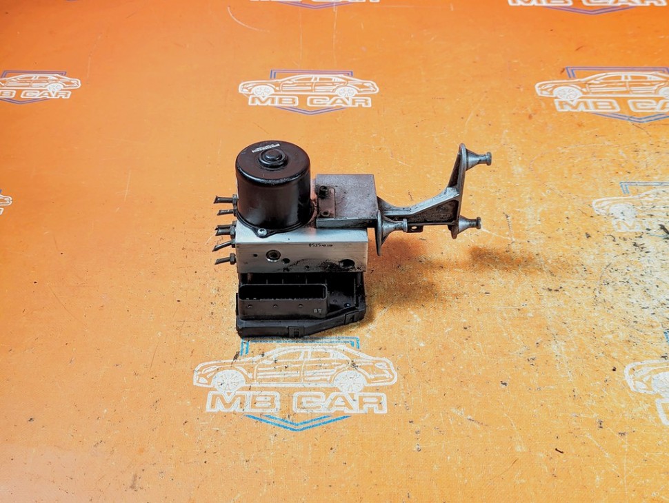 Блок ABS MERCEDES-BENZ C-класс W203/S203/CL203 (2000 - 2004) фото 1 &mdash; Разборка Мерседес