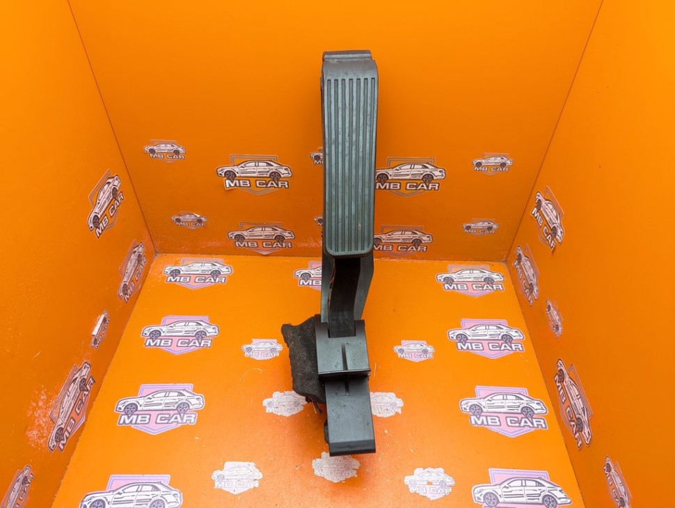 Педаль газа электронная MERCEDES-BENZ E-класс W211/S211 (2002 - 2006) фото 1 &mdash; Разборка Мерседес