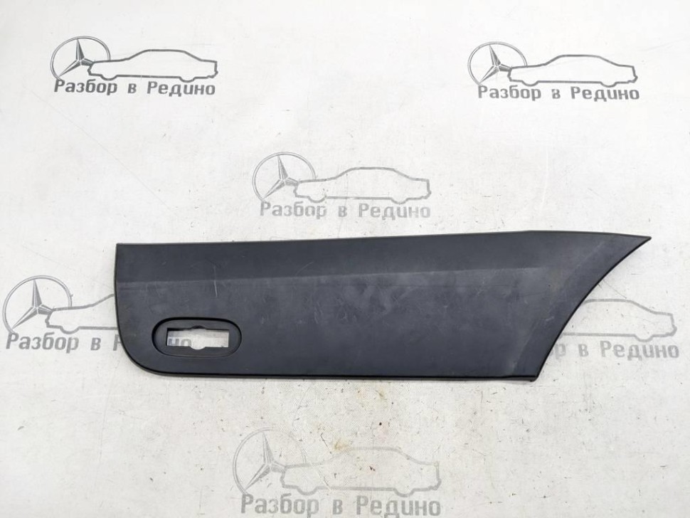 Молдинг крыла правый MERCEDES-BENZ Sprinter W906 (2006 - 2019) фото 1 — Разборка Мерседес