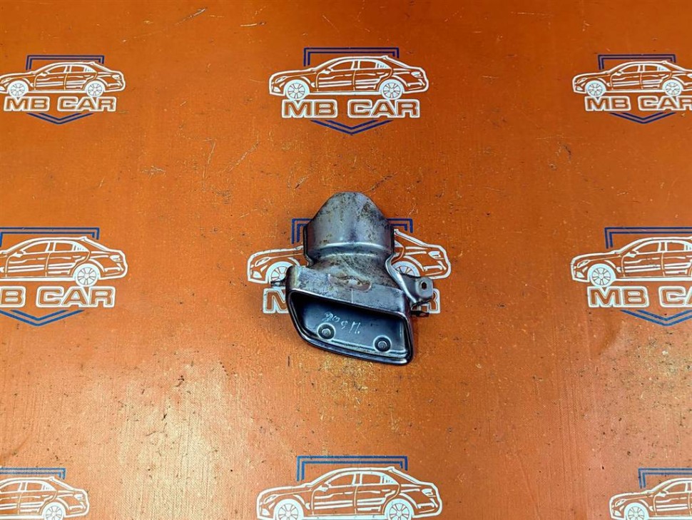 Насадка на глушитель MERCEDES-BENZ E-класс W212/S212/C207/A207 рестайлинг (2013 - 2016) фото 1 — Разборка Мерседес