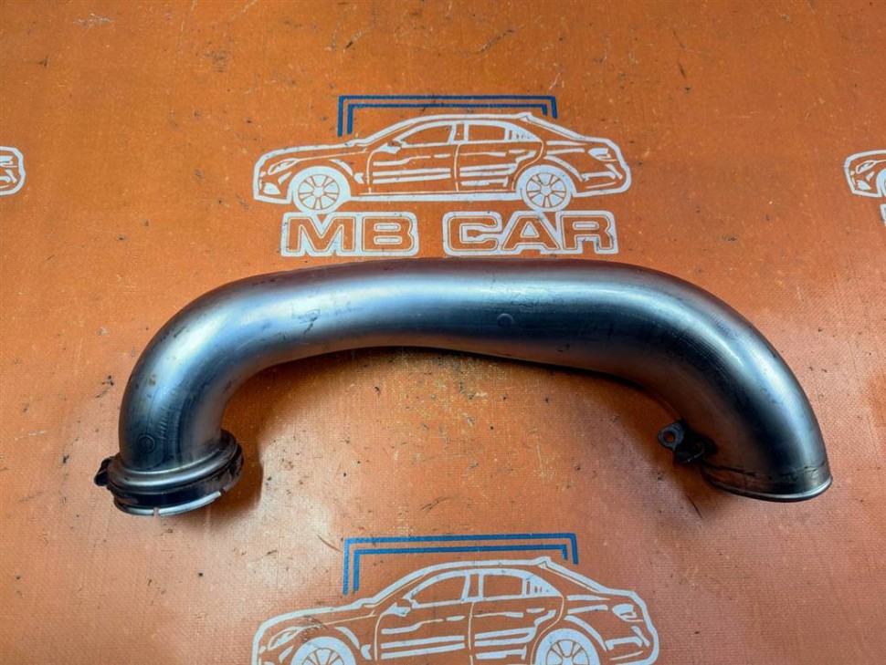 Патрубок интеркулера MERCEDES-BENZ GL-класс X166 (2012 - 2016) фото 1 — Разборка Мерседес