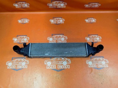 Интеркулер MERCEDES-BENZ C-класс W204/S204/С204 рестайлинг (2011 - 2015) — Разборка Мерседес