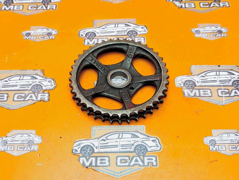 Шестерня распредвала MERCEDES-BENZ Vito W638 (1996 - 2003) фото 1 — Разборка Мерседес