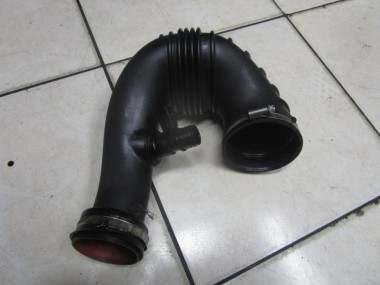 Патрубок воздушный MERCEDES-BENZ C-класс W203/S203/CL203 рестайлинг (2004 - 2008) — Разборка Мерседес