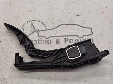 Педаль газа электронная MERCEDES-BENZ R-класс W251 (2005 - 2007) — Разборка Мерседес
