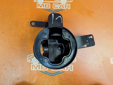 Заливная горловина MERCEDES-BENZ M-класс W163 (1997 - 2001) — Разборка Мерседес