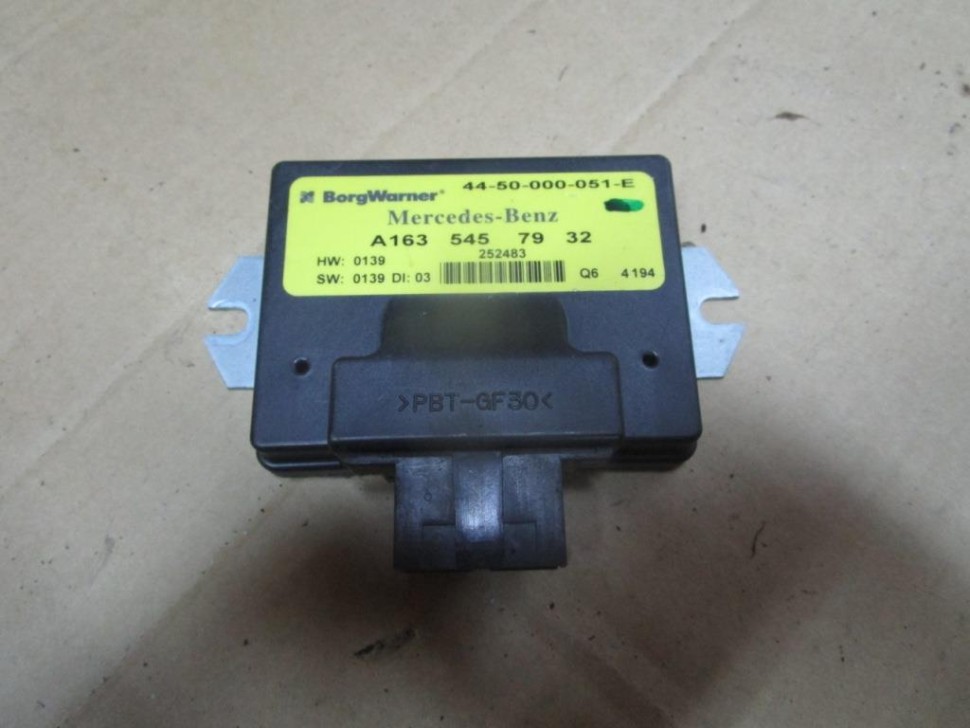 Блок раздатки MERCEDES-BENZ M-класс W163 рестайлинг (2001 - 2005) фото 1 — Разборка Мерседес